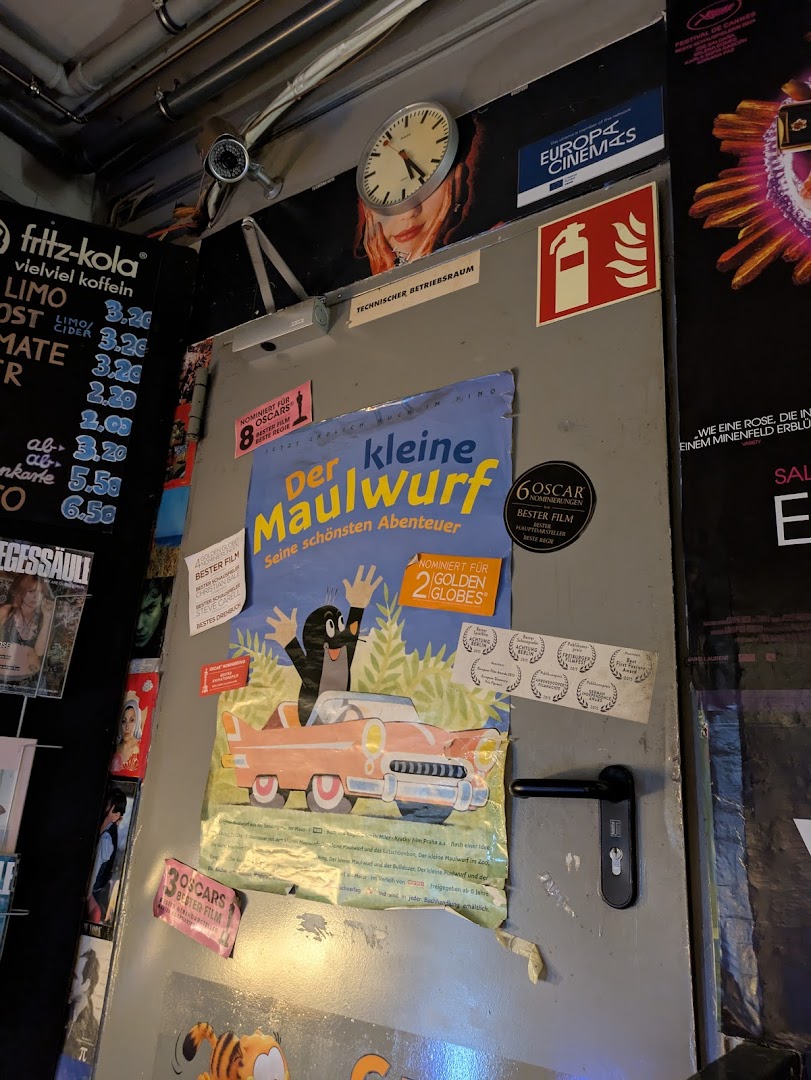 Cafe Thron Einrichtung